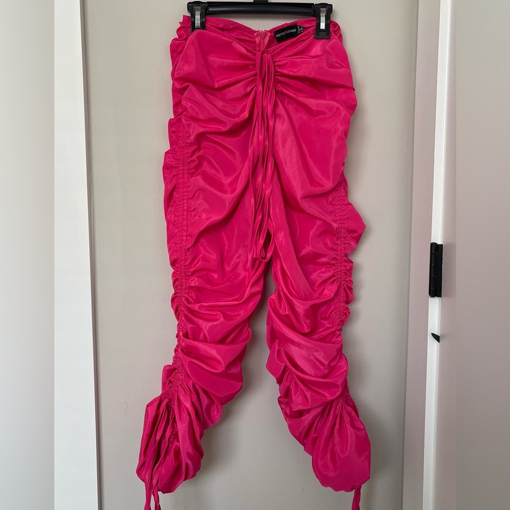 Fuchsia Ruched Side and Back Shell Pants